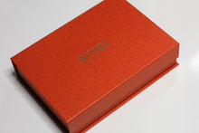 Încărcați imaginea în vizualizatorul galeriei - Set cadou de lux MITOMO Platinum Selection Sake