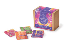 Încărcați imaginea în vizualizatorul galeriei - Set cadou „Ayurveda” cu 4 arome diferite