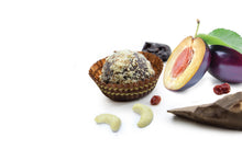 Încărcați imaginea în vizualizatorul galeriei - Bomboane crude SOO RAW afine cu migdale 100g