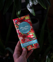 Заредете изображение във визуализатора на галерията – Органичен шоколад Creamy Dark, 55% какао от Chocolate and Love, 40гр