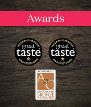 Заредете изображение във визуализатора на галерията – Млечен шоколад с карамел, лешници и морска сол 80гр, 50% какао от Chocolate and Love