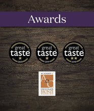 Заредете изображение във визуализатора на галерията – Веган органичен шоколад с нар, 70% какао, 80гр от Chocolate and Love Pomegranate