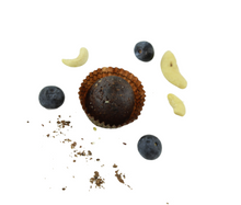 Încărcați imaginea în vizualizatorul galeriei - Bomboane crude SOO RAW afine cu migdale 1 buc