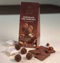 Încărcați imaginea în vizualizatorul galeriei - Trufe vegane Nouri cu ciocolata si alune 10 buc