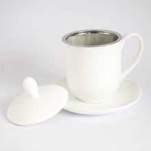 Заредете изображение във визуализатора на галерията – Порцеланова чаша с капак и цедка Sabine 350 мл