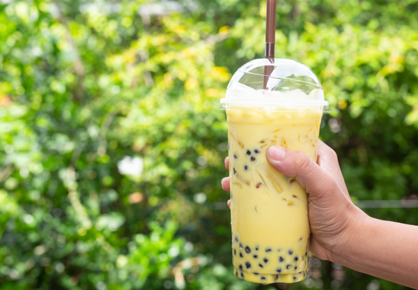 Какво е Bubble Tea? Лесно ръководство за начинаещи за Boba
