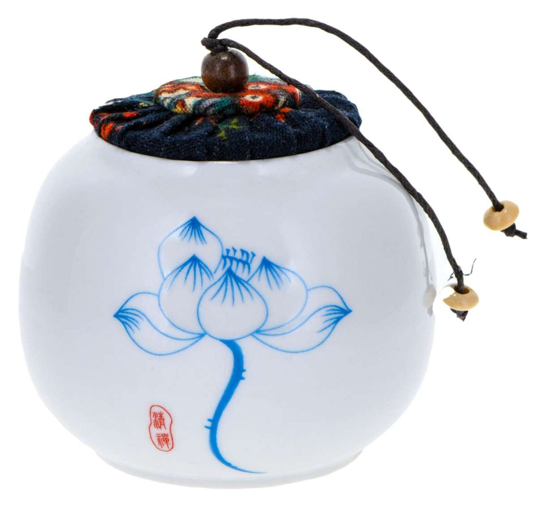 Кутийка за чай „Liena“ 50 гр. с капак от плат и корк в подаръчна опаковка