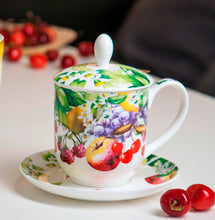 Load image into Gallery viewer, Tea cup with strainer Franzi 350 ml
